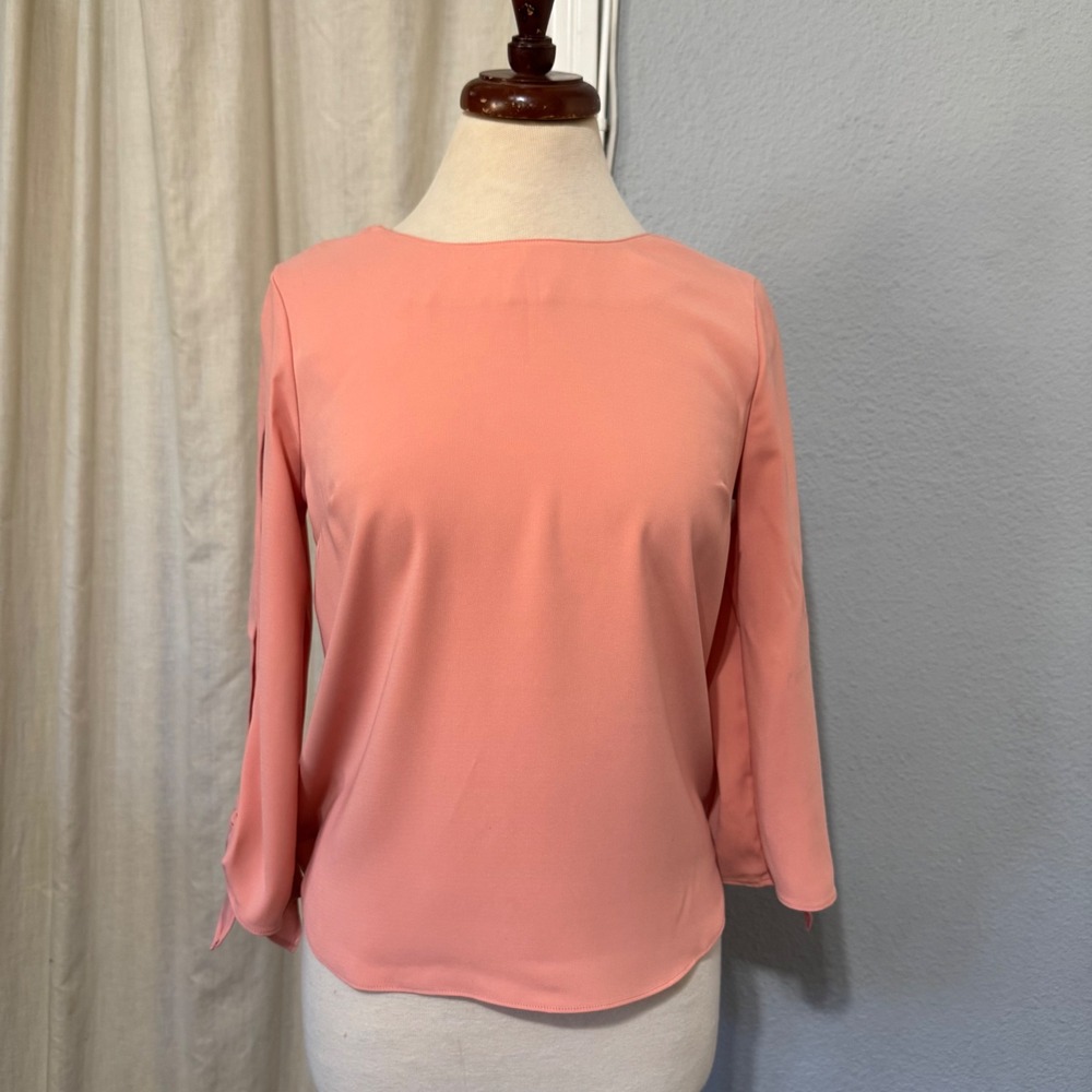Forever 21 Contemporary Coral Pink Bell Sleeve Tie Cuff Blouse Top S Casual``